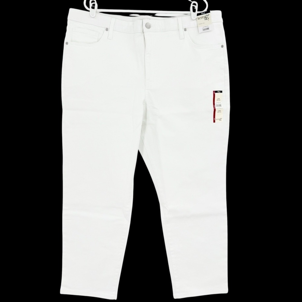 NWT Terra & Sky Womens Straight High Rise Stretch White Denim Jeans Plus Sz 20WP